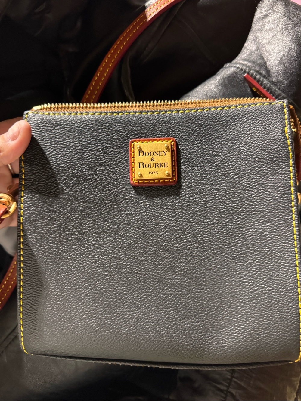 Dooney & Bourke Bags | Black North South Janine Crossbody Dooney